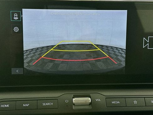 Used 2025 Kia K4 FWD image 22