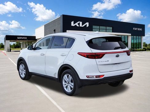 Used 2018 Kia Sportage LX FWD image 7