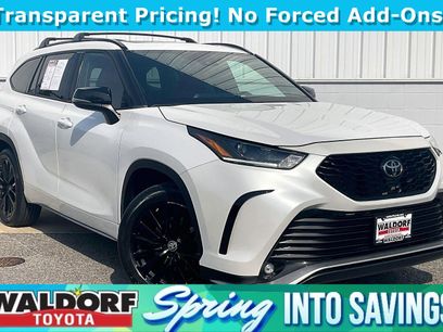 Used 2023 Toyota Highlander XSE