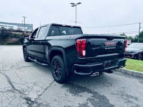 Used 2023 GMC Sierra 1500 Elevation w/ X31 Off-Road Package AWD/4WD image 4