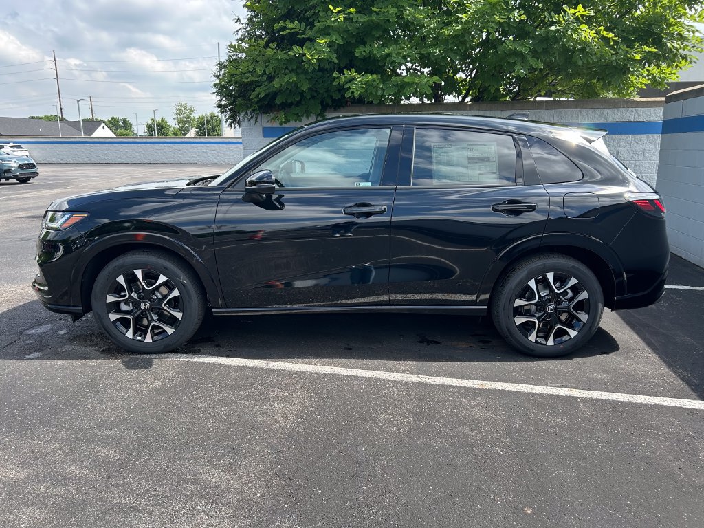 New 2027 Honda HR-V EX-L image 2