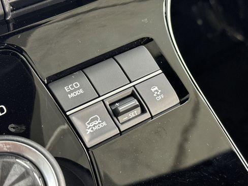 Used 2023 Toyota bZ4X XLE image 36