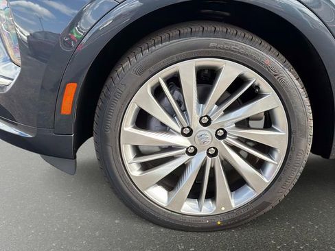 New 2026 Buick Envision Avenir image 10