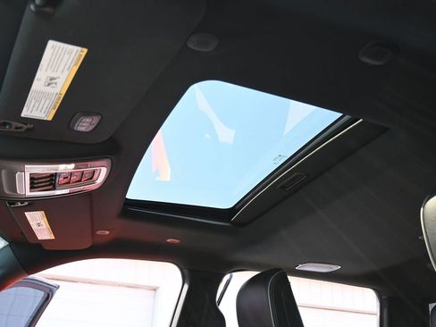 Used 2022 RAM 2500 Limited image 30