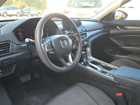 Used 2019 Honda Accord LX image 19
