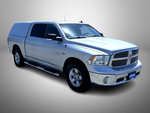 Used 2017 RAM 1500 Big Horn AWD/4WD image 3
