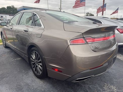 Used 2019 Lincoln MKZ Premiere FWD image 3