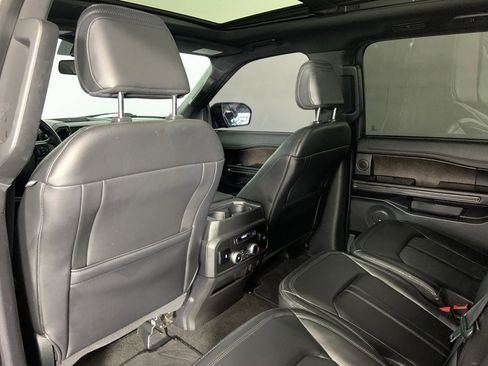 Used 2021 Ford Expedition Limited image 34