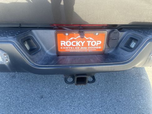 Used 2016 RAM 3500 Tradesman w/ Popular Equipment Group image 22