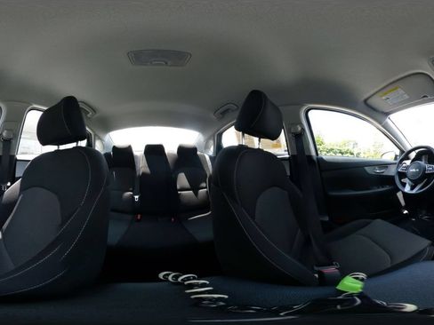 Used 2024 Kia Forte LXS FWD image 37