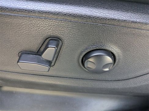 Used 2022 RAM 1500 Big Horn image 13