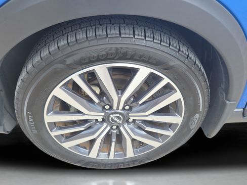 Used 2022 Nissan Kicks SV FWD image 24
