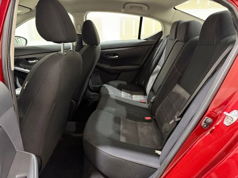 Used 2023 Nissan Sentra SR w/ Electronics Package image 19