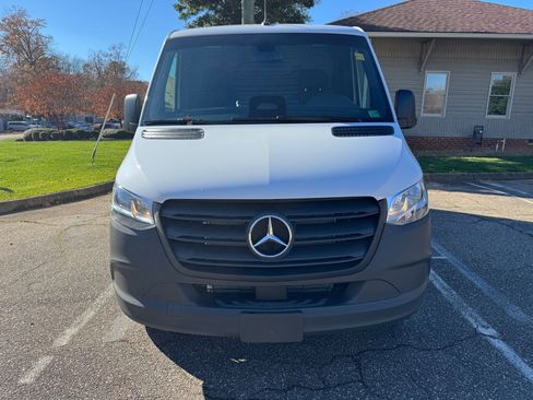 New 2026 Mercedes-Benz Sprinter 2500 image 2