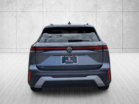 New 2026 Volkswagen Tiguan SE FWD image 6