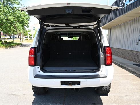 Used 2019 Chevrolet Suburban LT AWD/4WD image 47