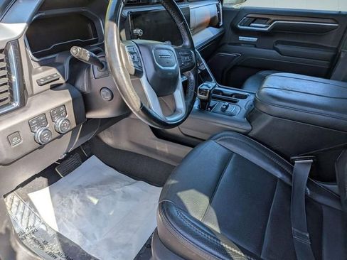 Used 2023 GMC Sierra 1500 Denali w/ Denali Reserve Package AWD/4WD image 11