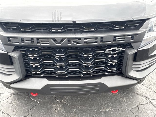 Certified 2022 Chevrolet Colorado ZR2 w/ ZR2 Midnight Special Edition AWD/4WD image 28