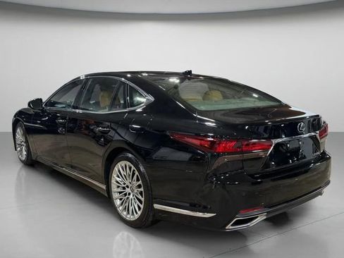 Used 2024 Lexus LS 500 AWD w/ Interior Upgrade Package image 6
