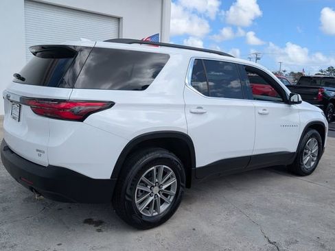 Used 2023 Chevrolet Traverse LT image 17