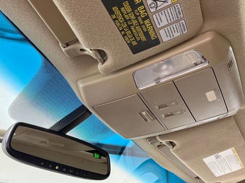 Used 2011 Toyota Sequoia Platinum image 45