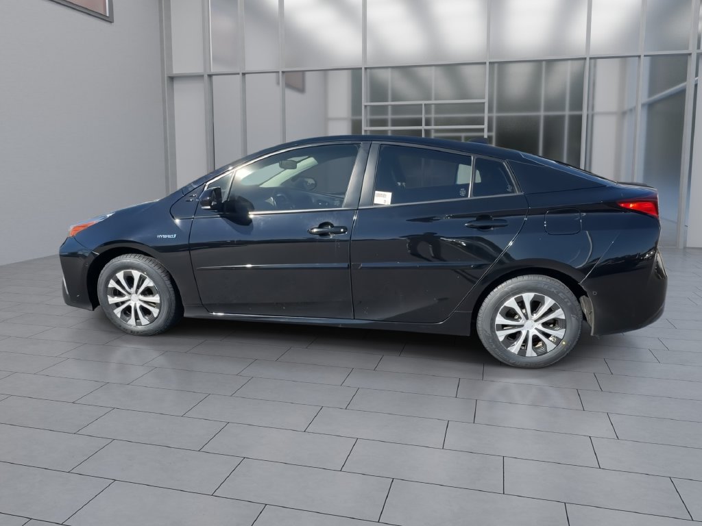 Used 2020 Toyota Prius XLE AWD/4WD image 5