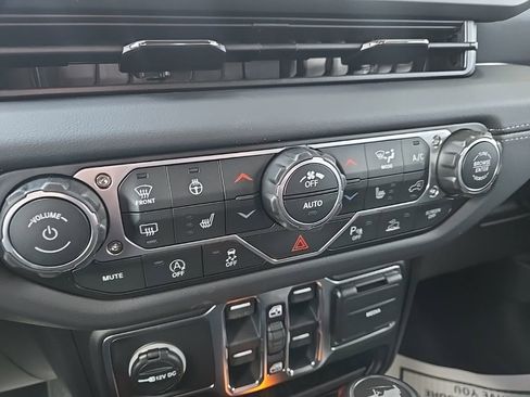 New 2026 Jeep Wrangler Sahara image 59