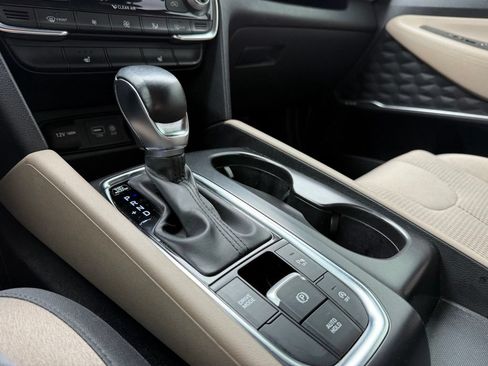 Used 2019 Hyundai Santa Fe SEL FWD image 19