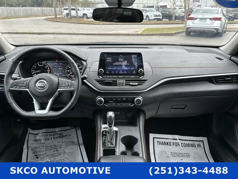 Used 2022 Nissan Altima 2.5 SR image 15