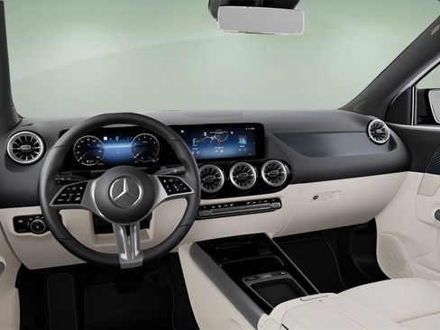 Used 2026 Mercedes-Benz GLA 250 image 38