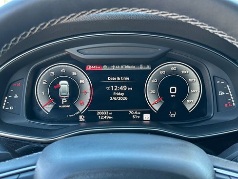 Used 2024 Audi Q8 Prestige AWD/4WD image 28