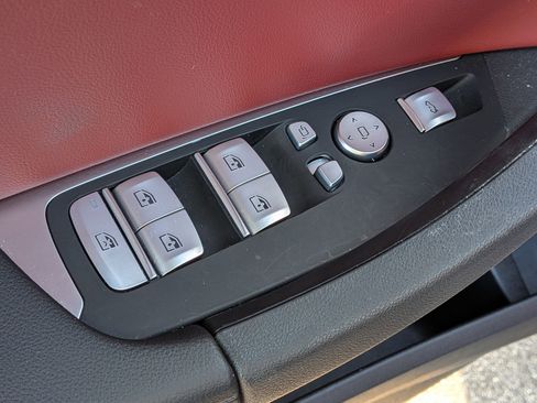 Used 2023 BMW X3 xDrive30i w/ M Sport Package image 13