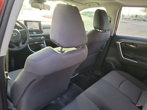 Certified 2025 Toyota RAV4 XLE w/ Convenience Package image 14