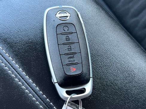 New 2026 Nissan Pathfinder SV image 25