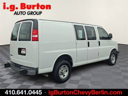 Certified 2024 Chevrolet Express 2500 w/ Driver Convenience Package image 6