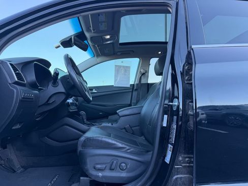 Used 2021 Hyundai Tucson Ultimate w/ Cargo Package FWD image 5