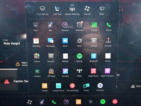 Used 2024 Tesla Cybertruck AWD Crew Cab image 16