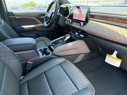 New 2026 GMC Canyon Denali AWD/4WD image 23