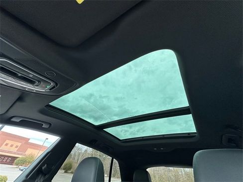 Used 2021 Audi Q8 Premium Plus w/ Premium Plus Package image 27