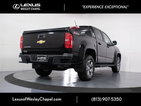 Used 2015 Chevrolet Colorado Z71 AWD/4WD image 6