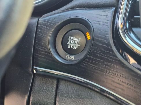 Used 2019 Jeep Grand Cherokee High Altitude image 23