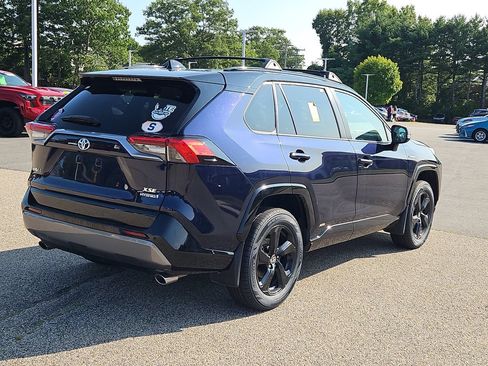 Used 2021 Toyota RAV4 XSE AWD/4WD image 3