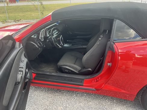 Used 2015 Chevrolet Camaro LT RWD image 11