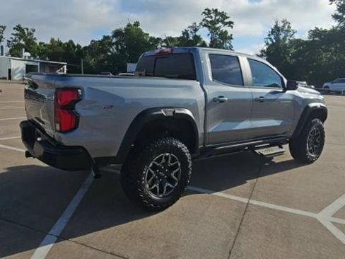 Certified 2024 Chevrolet Colorado ZR2 w/ ZR2 Convenience Package III AWD/4WD image 8