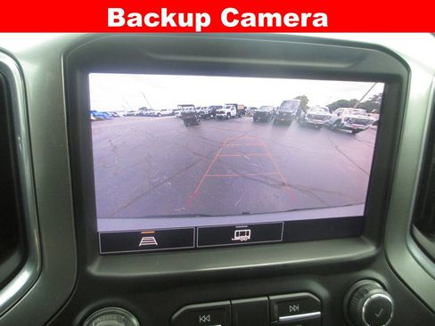 Used 2021 Chevrolet Silverado 1500 LT Trail Boss w/ Convenience Package II AWD/4WD image 17