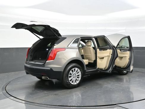Used 2019 Cadillac XT5 AWD image 55