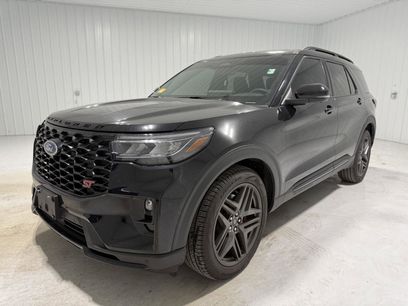 Used 2025 Ford Explorer ST