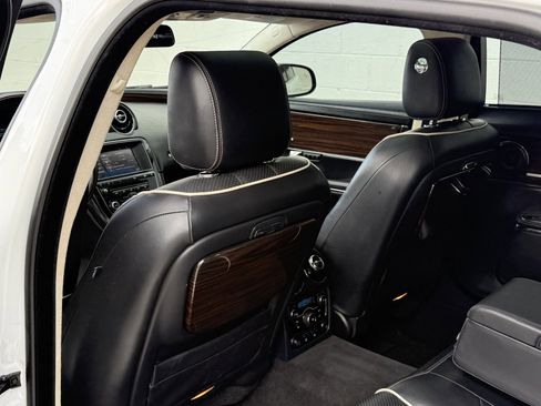 Used 2012 Jaguar XJ L RWD image 21
