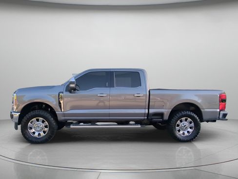 Certified 2024 Ford F250 Lariat w/ Chrome Package AWD/4WD image 13