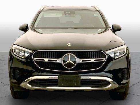 Used 2023 Mercedes-Benz GLC 300 4MATIC image 4